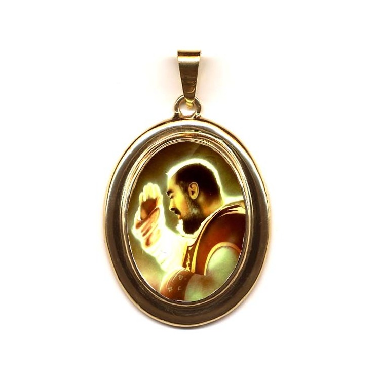 San Pio da Pietrelcina su Pendente Ovale in Oro 750°°°